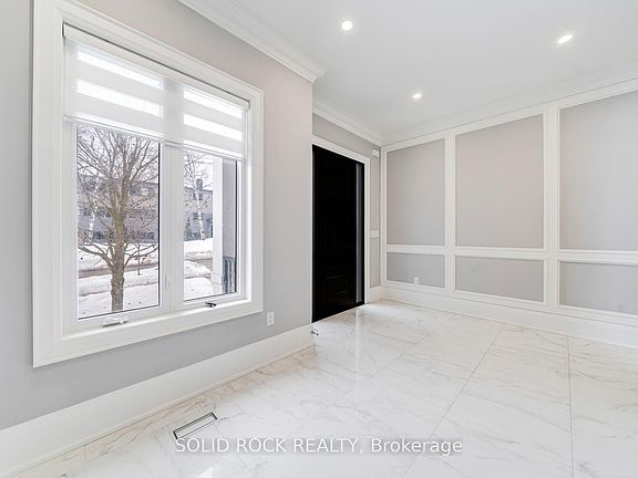 3rd image of 367 Penn Ave