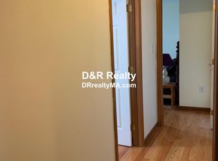 10 Irving St #180021002, Medford, MA 02155