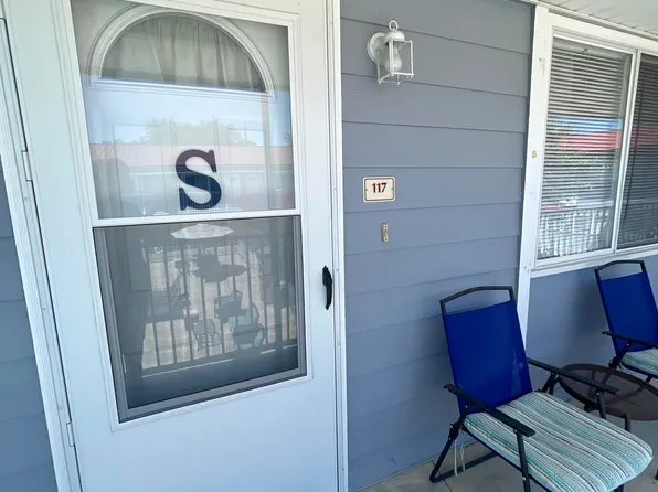 1664 Beach Blvd #117, Biloxi, MS 39531