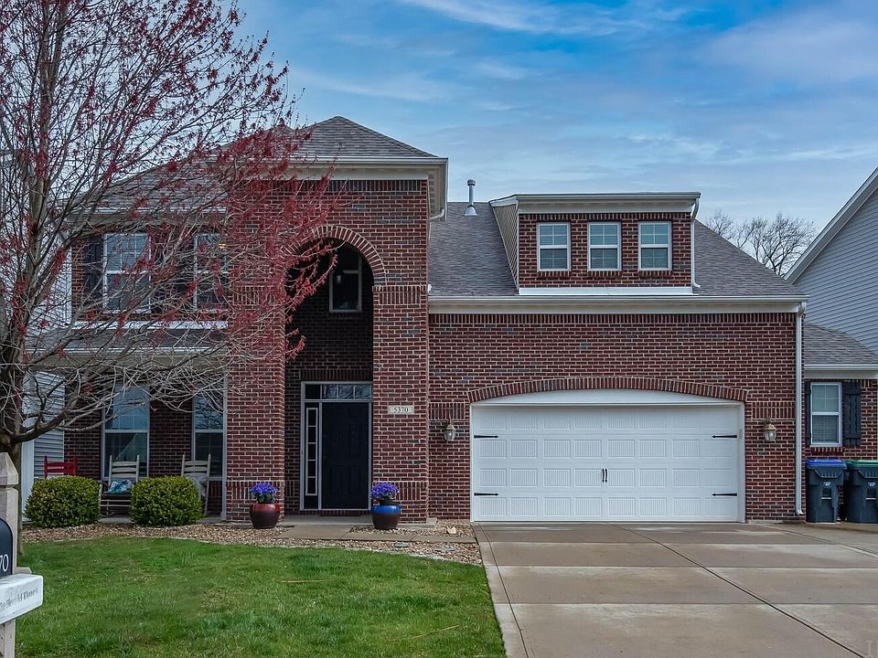 1st image of 5370 W Hoge Dr