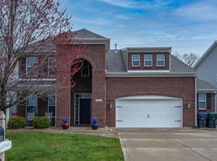 5370 W Hoge Dr, Bloomington, IN 47403