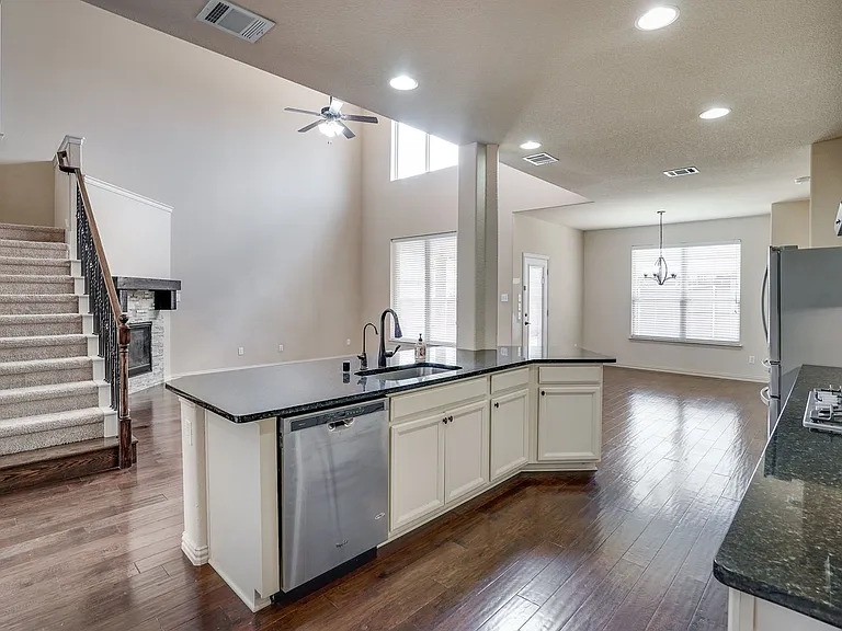 8813 Denstone Dr — Photo 14