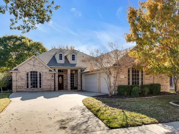 2104 Oakcrest Ct, Corinth, TX 76210