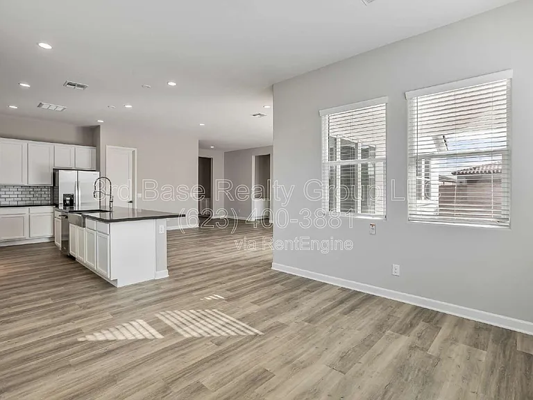4354 N 198th Dr — Photo 4