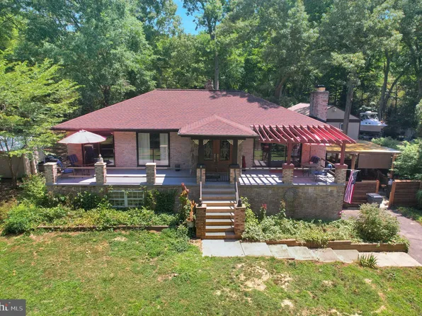 4364 Columbia Park Rd, Pomfret, MD 20675