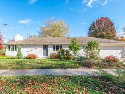 24535 Lake Rd, Bay Village, OH, 44140