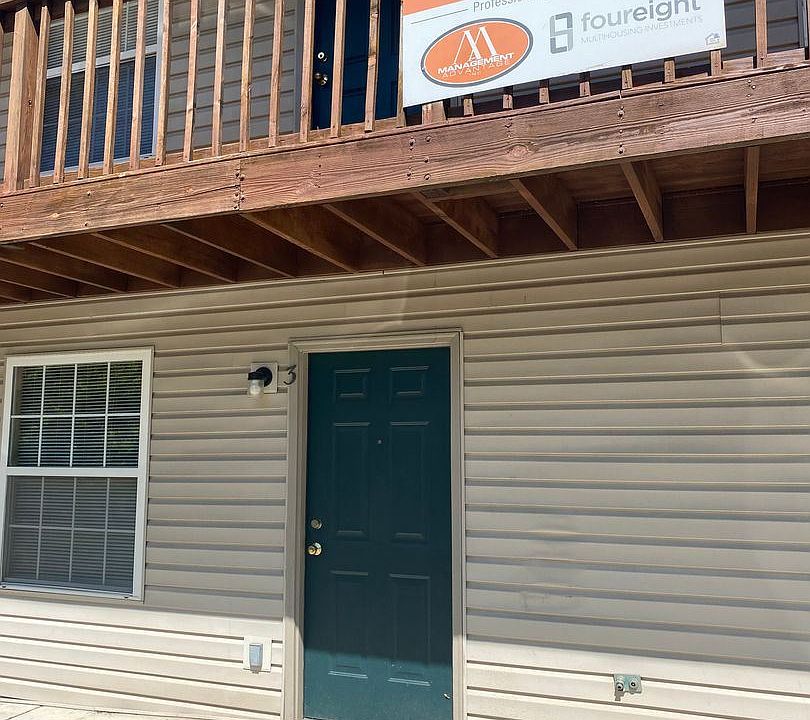 1st image of 1033 Holloway Dr #3