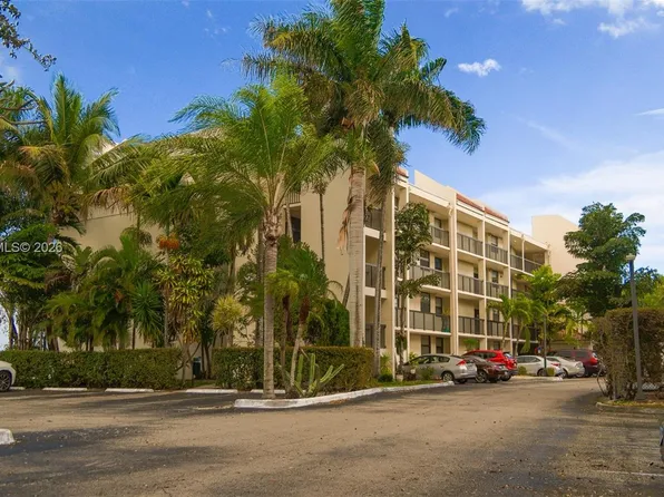 116 Lake Emerald Dr APT 408, Oakland Park, FL 33309