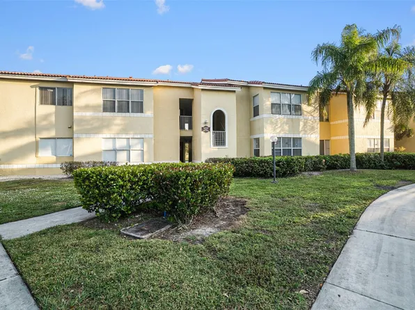 12730 Vista Isles Dr, Fort Lauderdale, FL