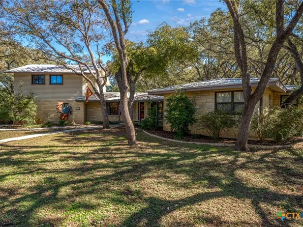 102 Zornia Dr, Castle Hills, TX 78213