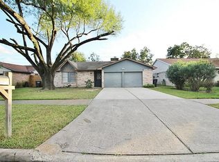 7811 Whidbey Island Dr, Houston, TX 77086