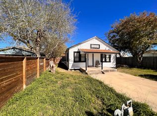 414 Linnet Cts, Corpus Christi, TX 78418