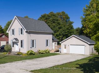 160 Richmond St S, Bluewater, ON N0M1X0