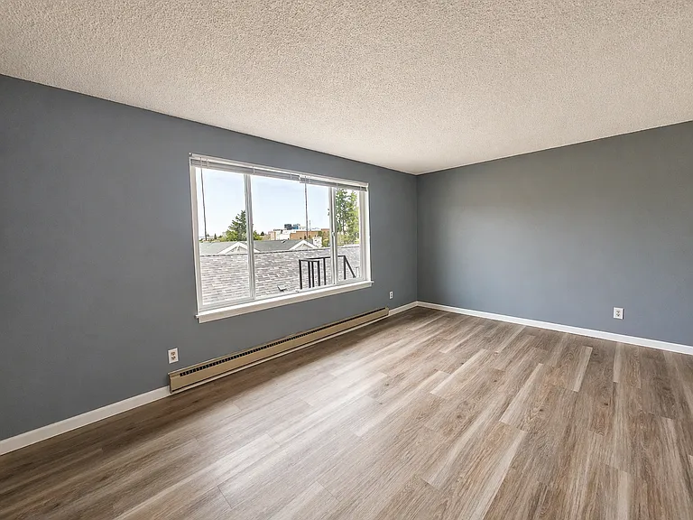 3432 Hoyt Ave #6 — Photo 5