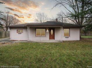 14151 Huron St, Taylor, MI 48180