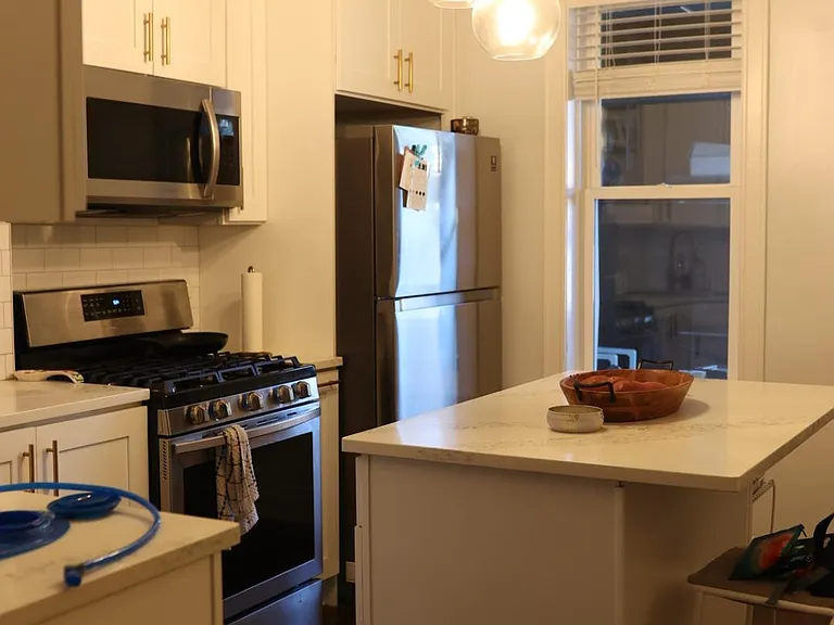 2520 W Iowa St #1 — Photo 4