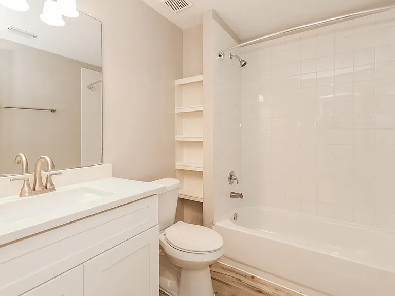 11002 Northam Dr — Photo 14