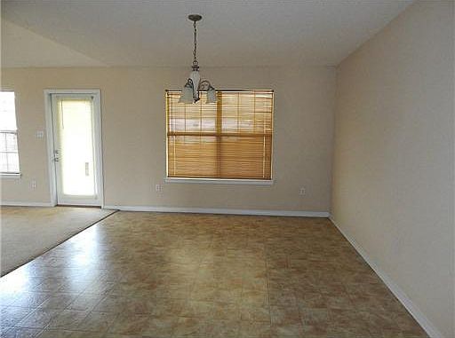3rd image of 11299 Camelot Estates Dr