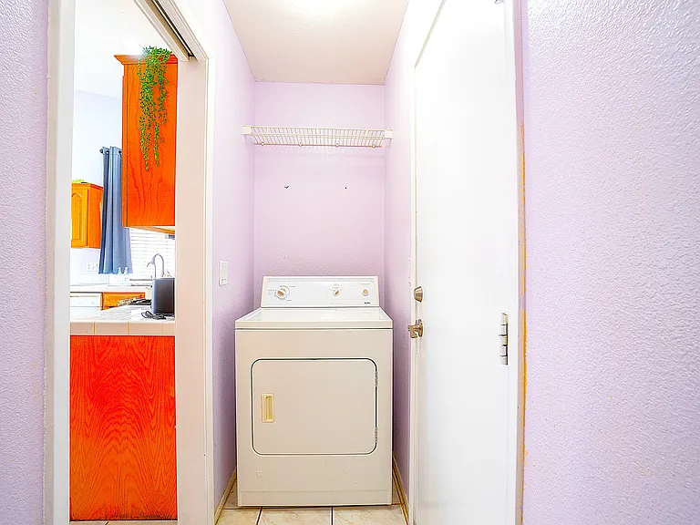 711 Wolf Lake Ave #1 — Photo 29