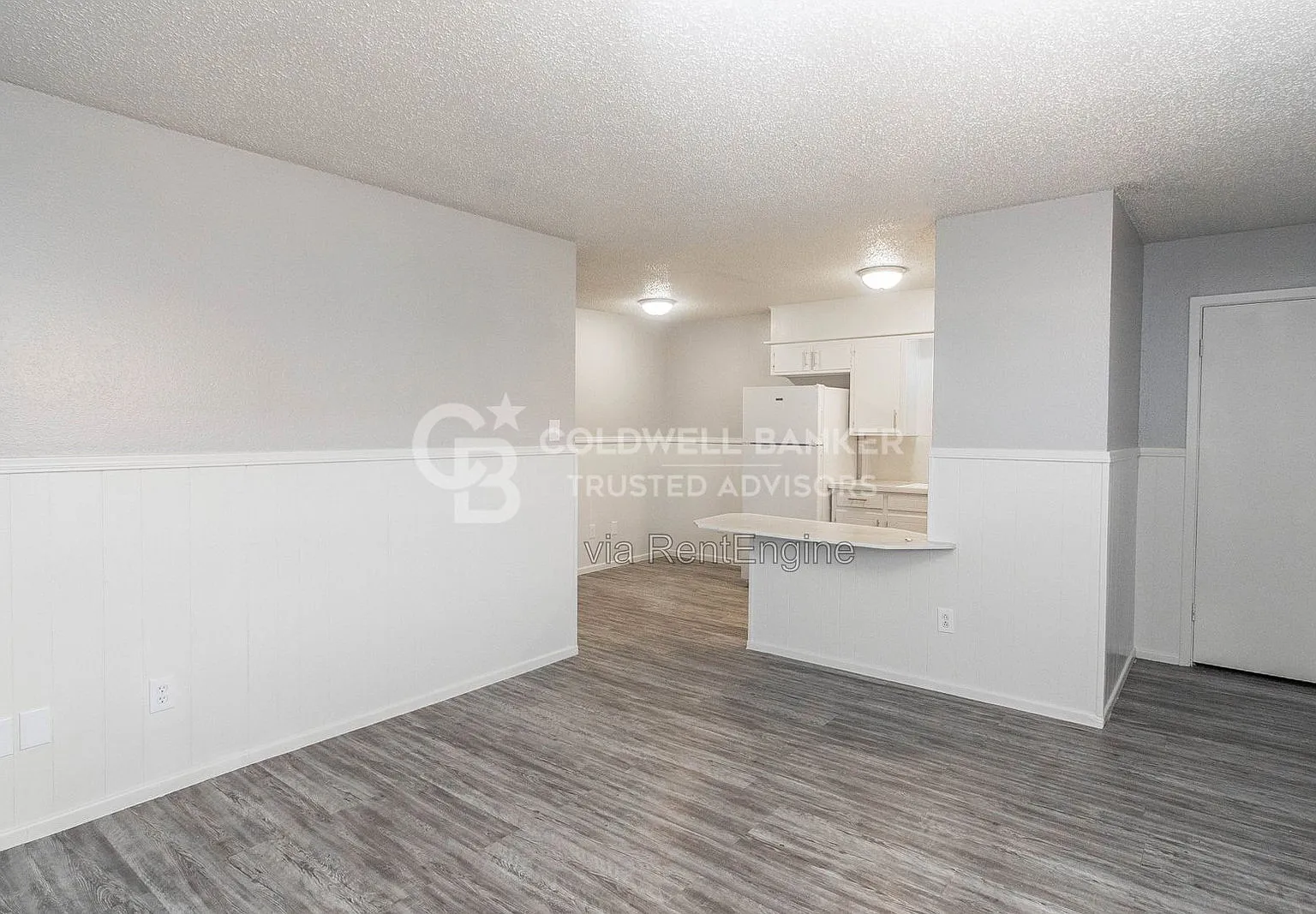 2 bed, 1.0 bath, 755 sqft, $649 — Photo 1