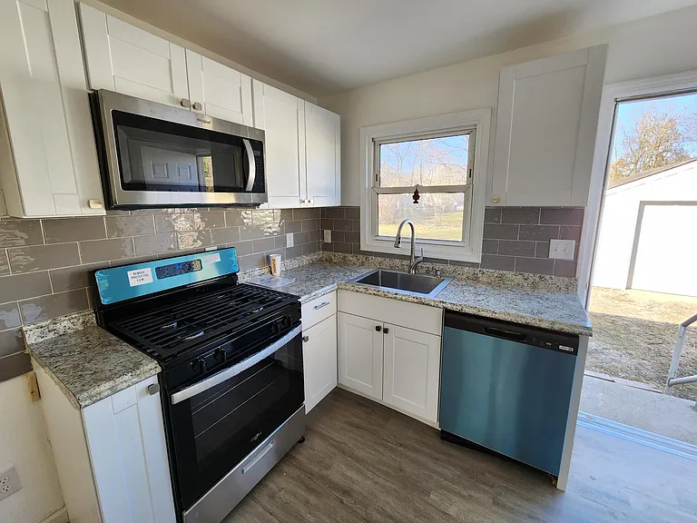 502 Willow Blvd — Photo 11