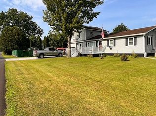 30 Arrowhead Ave, Milton, VT 05468