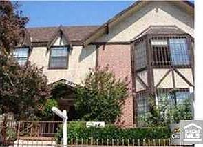 2nd image of 9210 Van Nuys Blvd Unit 15