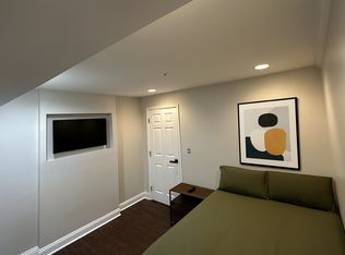 2201 Hunter Pl SE APT 101, Washington, DC 20020