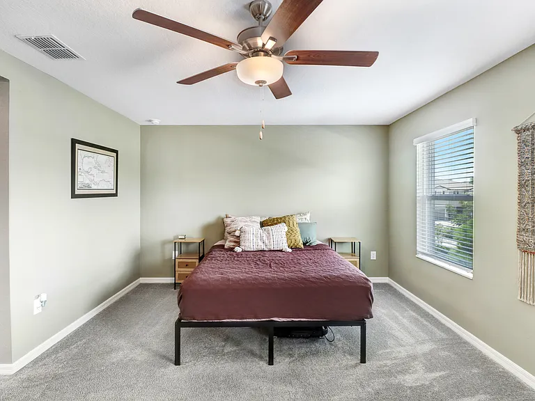 6043 Shiner St — Photo 10