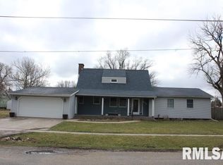 665 Main St, Fairview, IL 61432