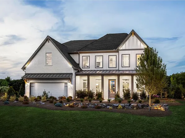 750 Keystone Dr, Woodstock, GA 30188