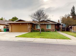 720 Montana St, Ripon, CA 95366