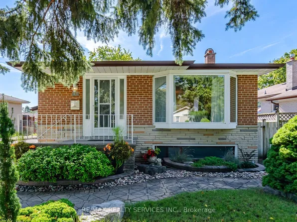 15 Shoreview Dr, Toronto, ON M1E 3R1