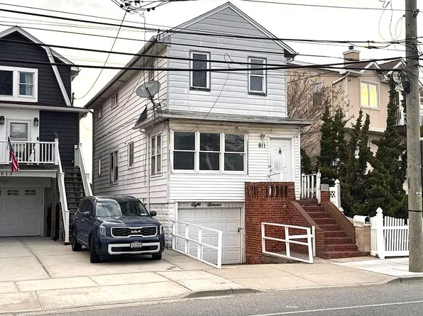 811 W Park Avenue, Long Beach, NY 11561