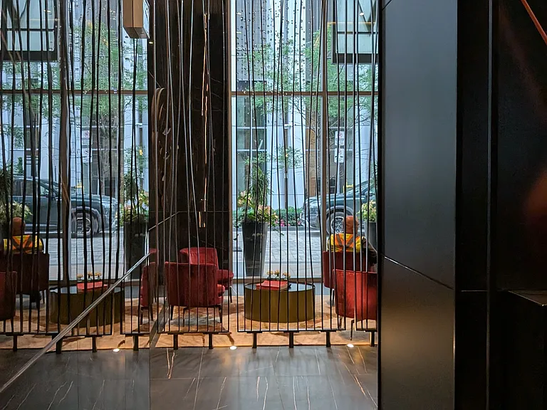 11 Yorkville Ave #1108 — Photo 3