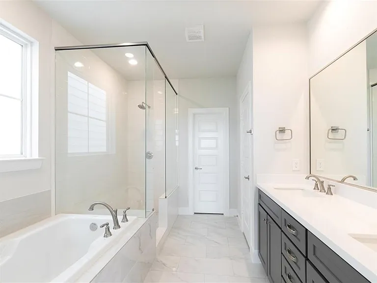 2802 Grand Fountains Dr #F — Photo 35