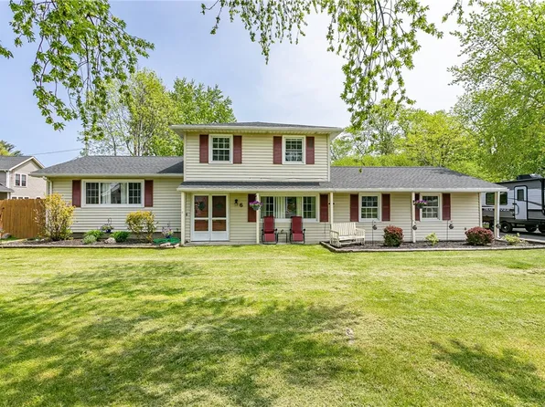 6 Dawnhaven Dr, Rochester, NY 14624