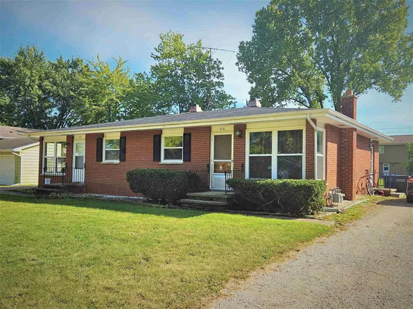 817 W Gruenwald Ave, Oshkosh, WI 54901