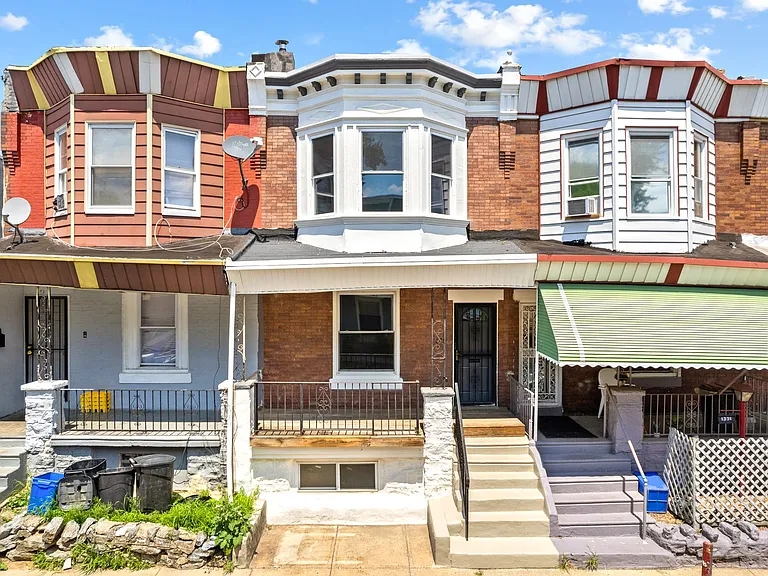 1329 S Lindenwood St — Photo 31