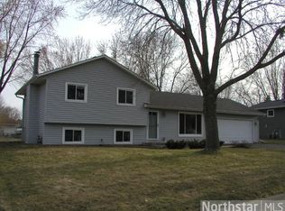 9835 103rd Ave N, Maple Grove, MN 55369