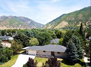 7885 S Deercreek Rd, Cottonwood Heights, UT 84121