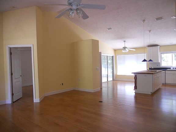 3rd image of 12260 W Checkerberry Dr