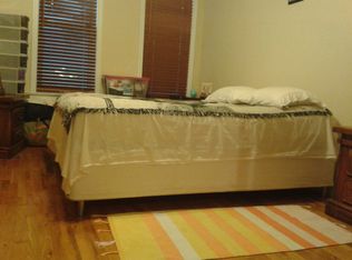 3069 43rd St #2, Astoria, NY 11103