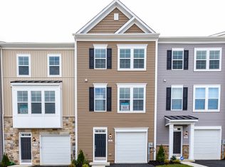 201 Union Ridge Dr, Charles Town, WV 25414