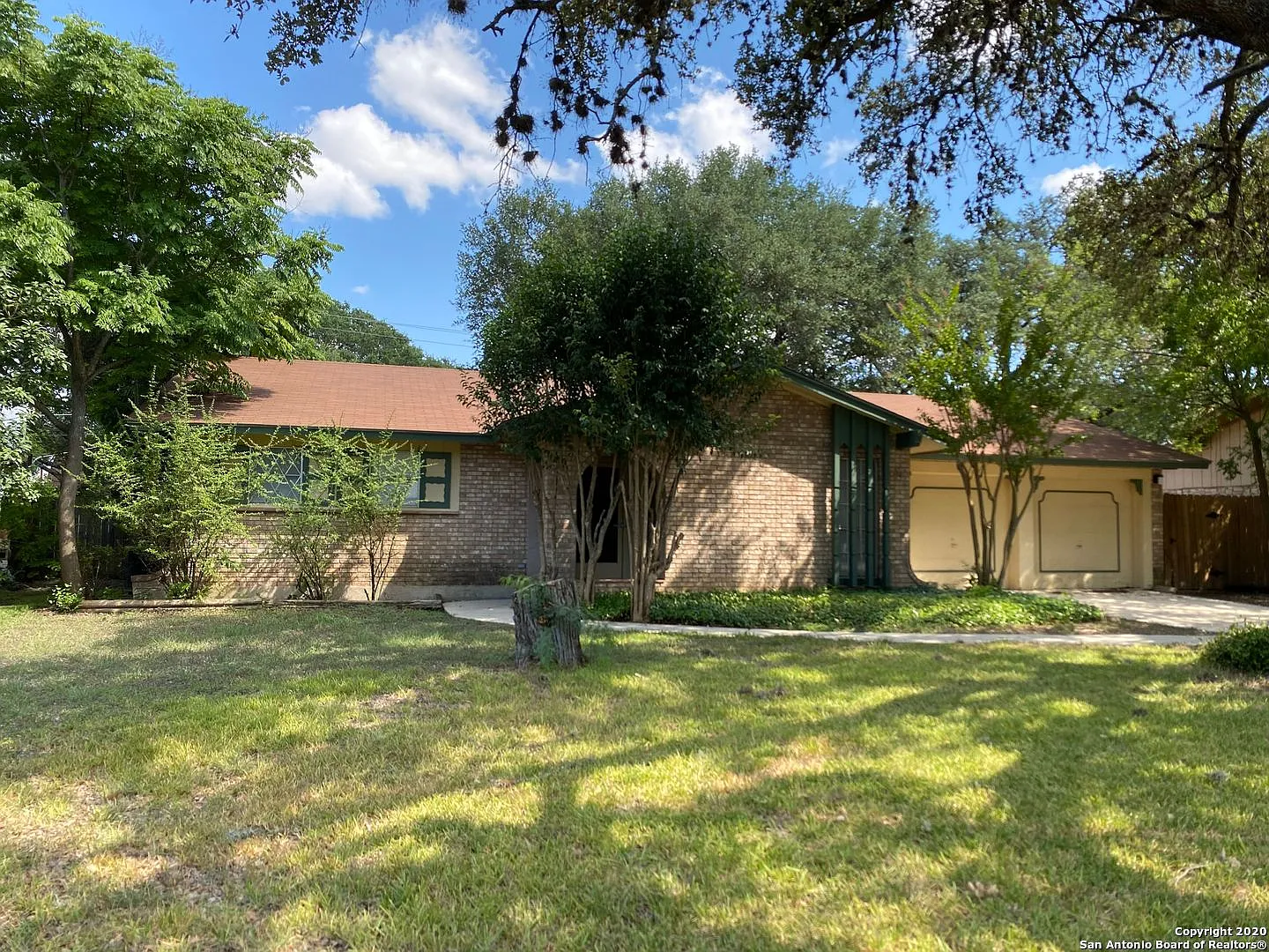 4 bed, 1443 sqft, $1,795 — Photo 1