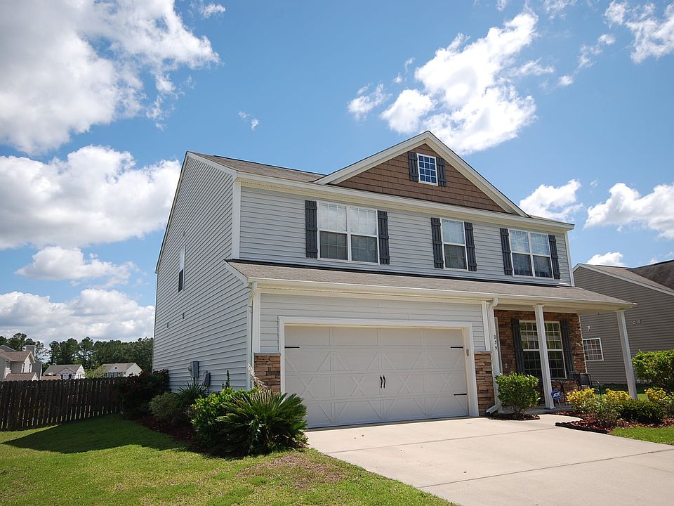 1st image of 239 Medford Dr