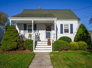 406 Melrose Ave, Middlesex, NJ 08846