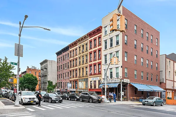 Rented by Corcoran | media 15