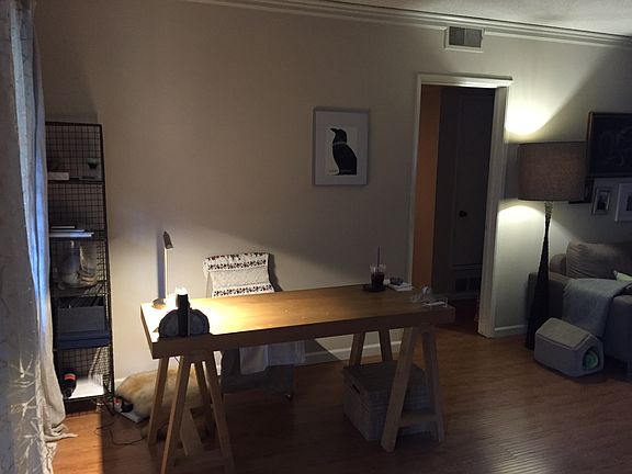 4th image of 1520 N Hayworth Ave APT 6