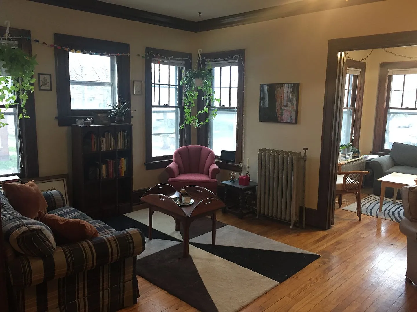 2200 Harriet — Photo 2